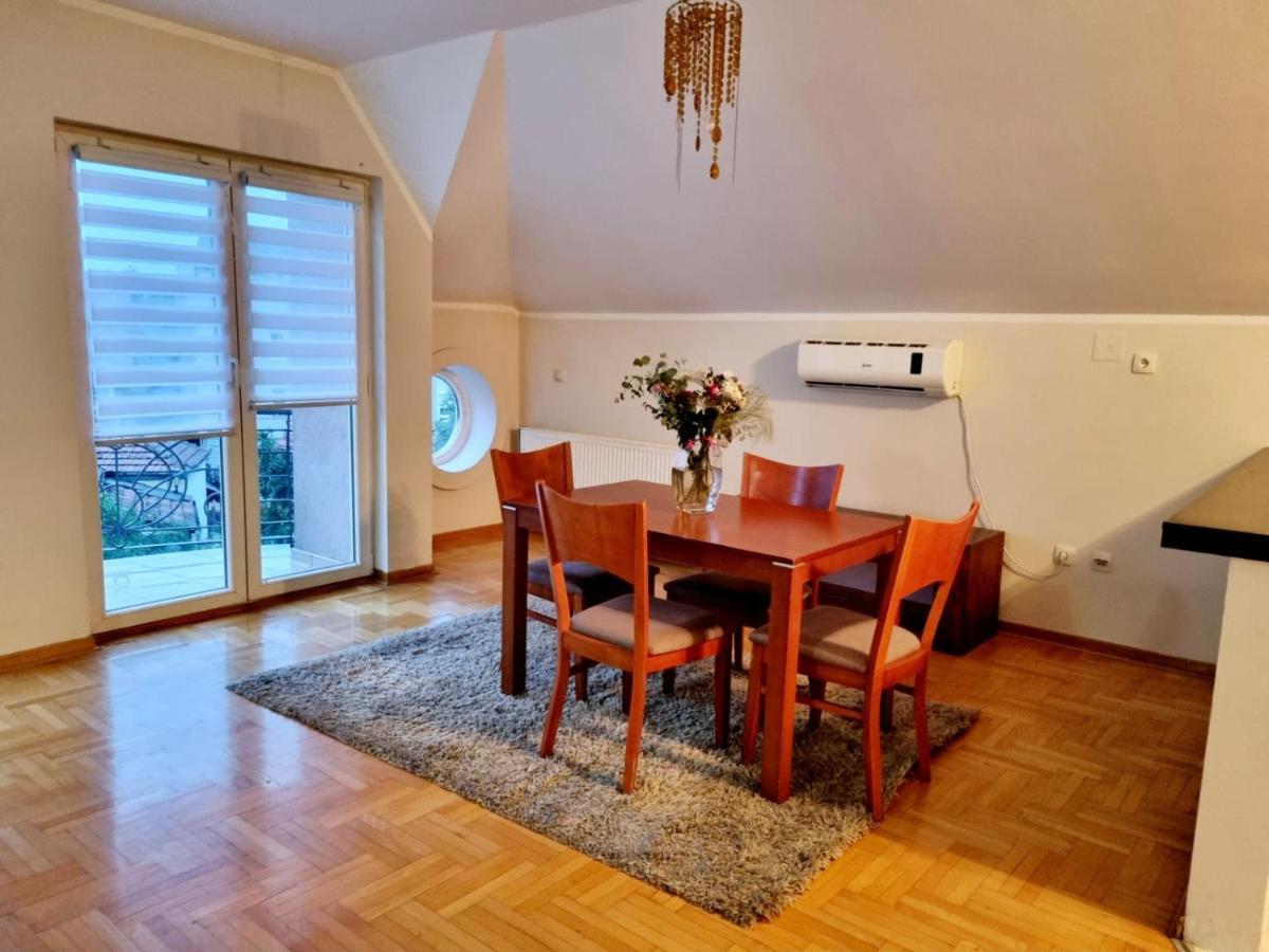Apartman Branko Kruševac エクステリア 写真